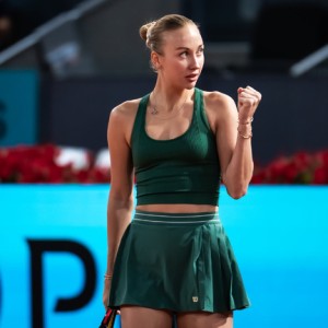 体育视频-莱巴金娜0比2负波塔波娃无缘马德里八强|WTA|1000赛|WTA1000|普利斯科娃|落败者_新浪体育_新浪新闻
